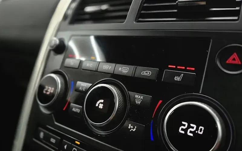 Used Land Rover Discovery Sport SE 179 HP (131 kW) 2019 SUV