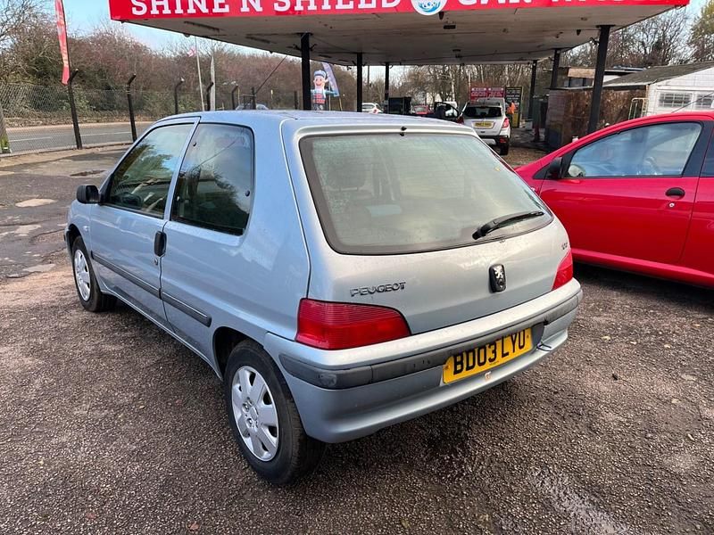 Used Peugeot 106 Independence 2003 Silver Hatchback