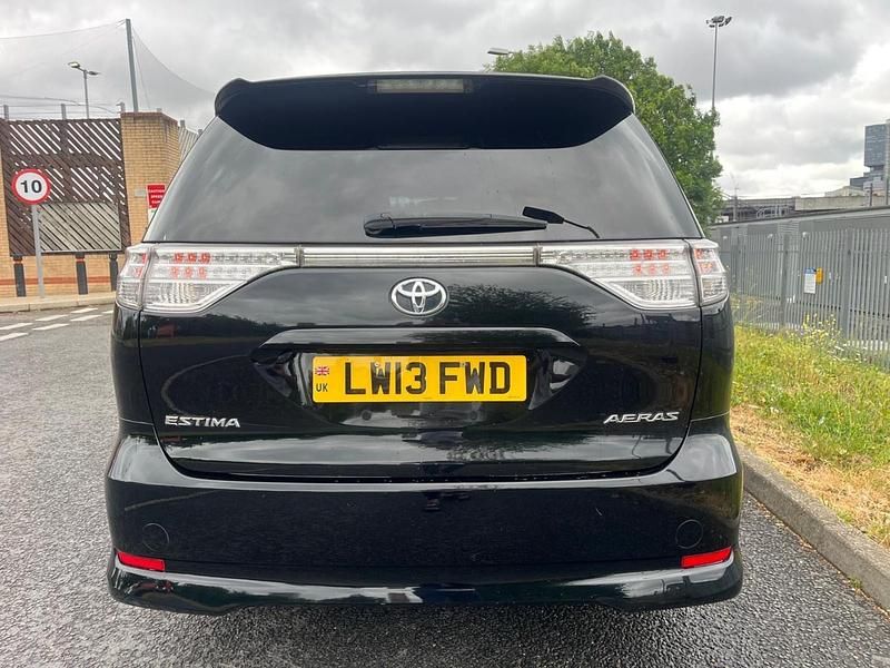 Used Toyota Estima 170 HP (125 kW) 2013 Black MPV