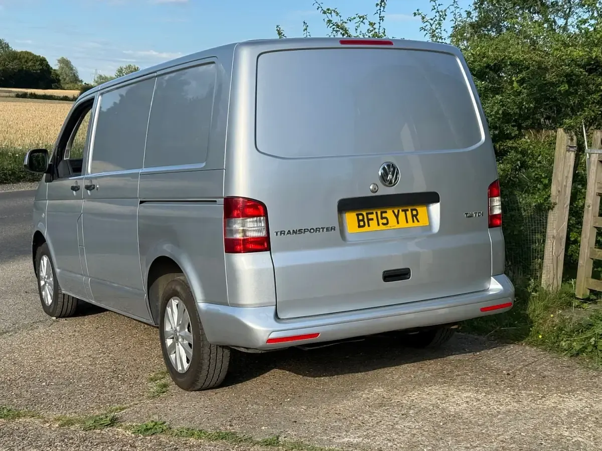 Used VW T5 Startline 102 HP (75 kW) 2015 Silver Van