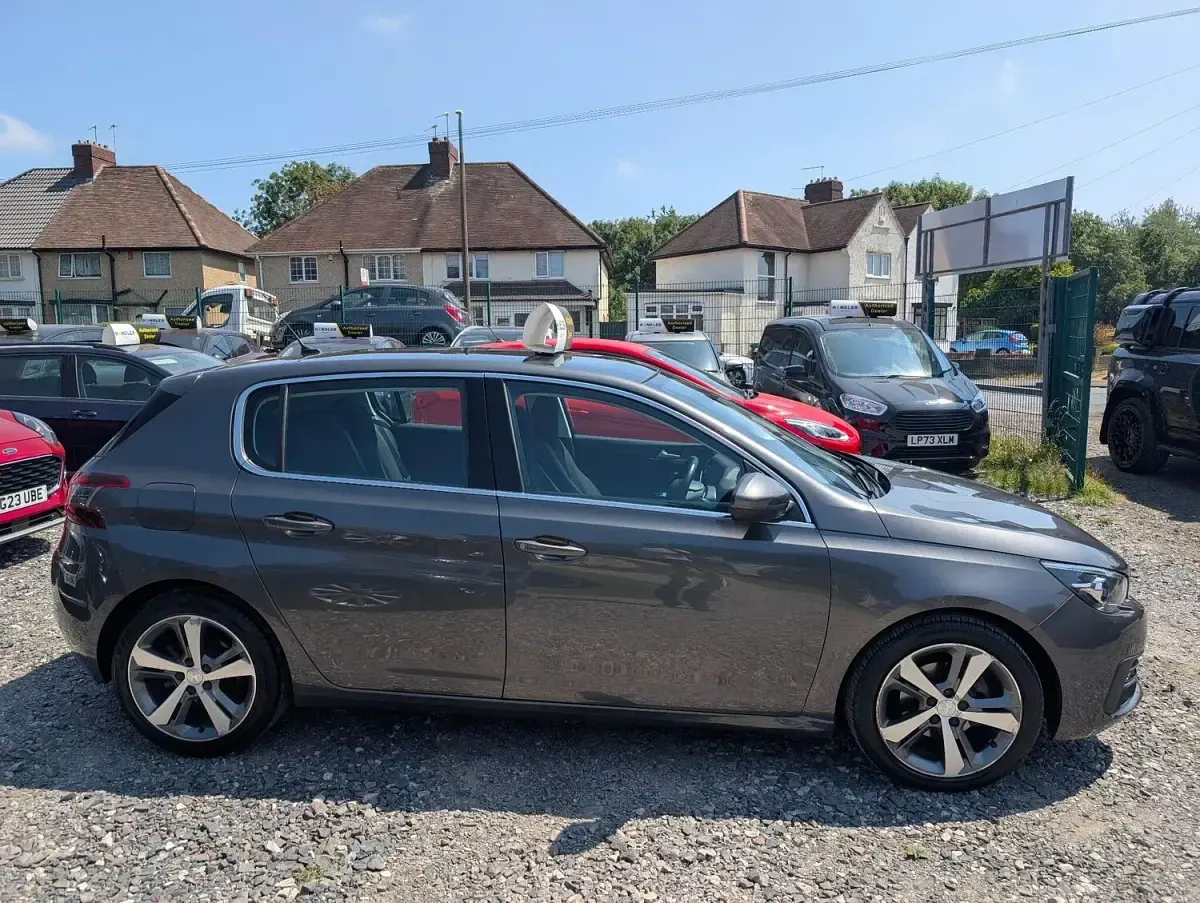 Used Peugeot 308 Allure 2018 Grey Hatchback