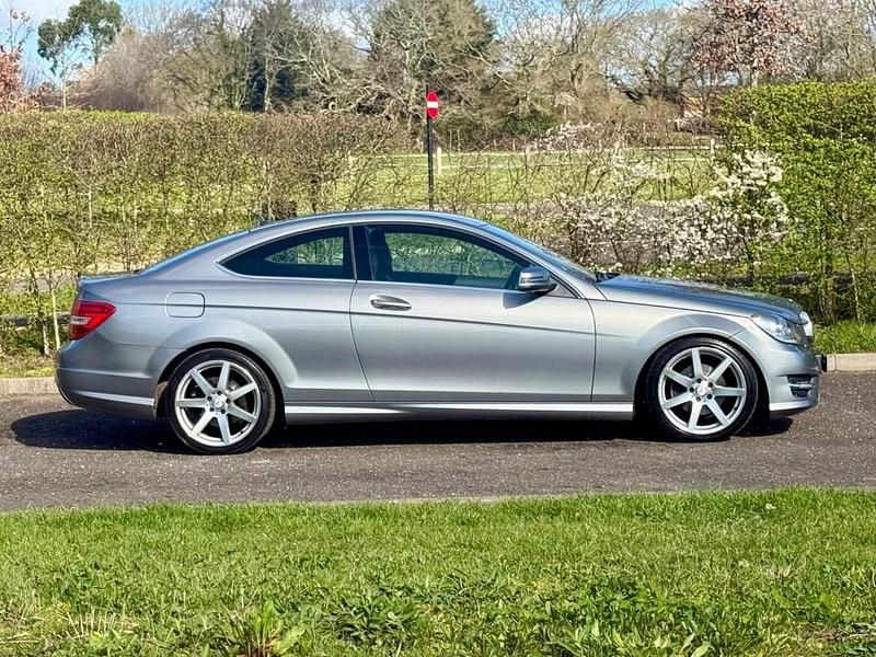 Used Mercedes C220 AMG 170 HP (125 kW) 2012 Silver Coupe
