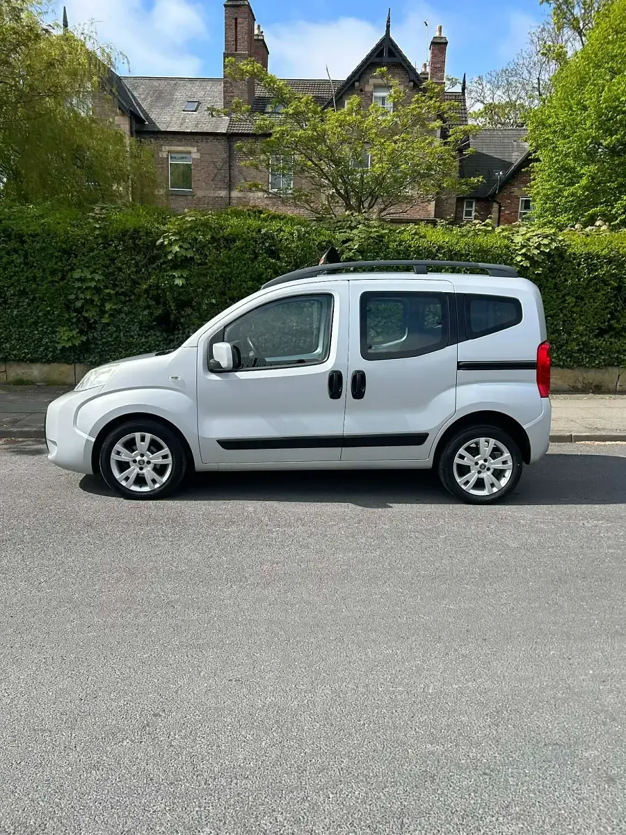 Used Fiat Qubo Trekking 2013 Silver MPV