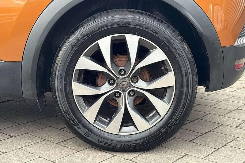 Begagnad Renault Captur Version S 99 HK (72 kW) 2020 Orange SUV
