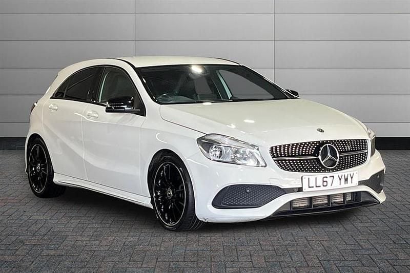 Cirrus white Used 2018 Mercedes A160 AMG line Hatchback | £9,490 (Fair price) - Image 1/2