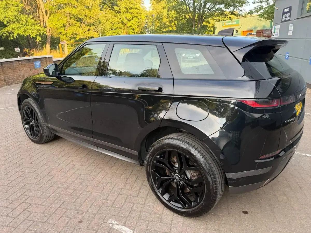 Used Land Rover Range Rover evoque SE Dynamic 309 HP (227 kW) 2020 Black SUV