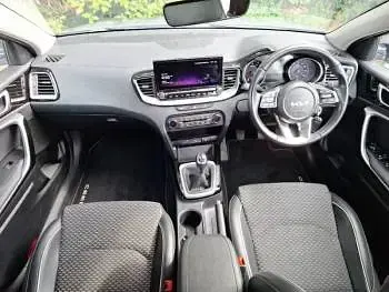 Used Kia Ceed 158 HP (116 kW) 2023 Silver Hatchback