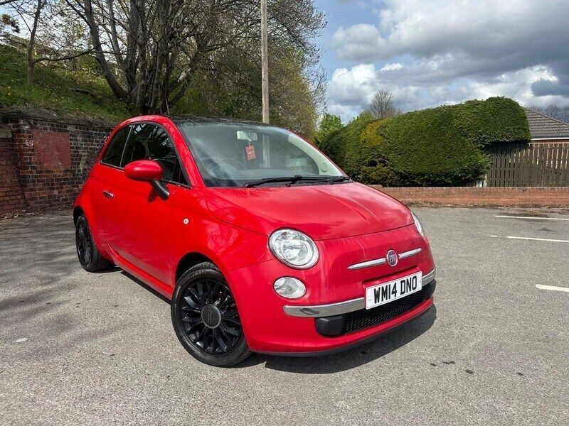 Red Used 2014 Fiat 500 Lounge Hatchback | £2,300 (Good price) - Image 1/4