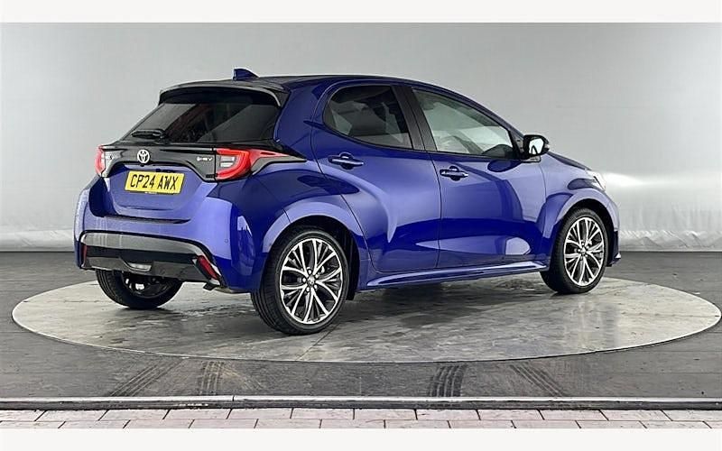 Used Toyota Yaris Hybrid 116 HP (85 kW) 2025 Hatchback