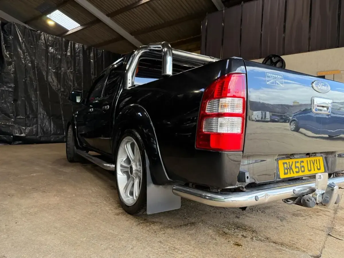 Begagnad Ford Ranger XLT 2006 Svart Pickup