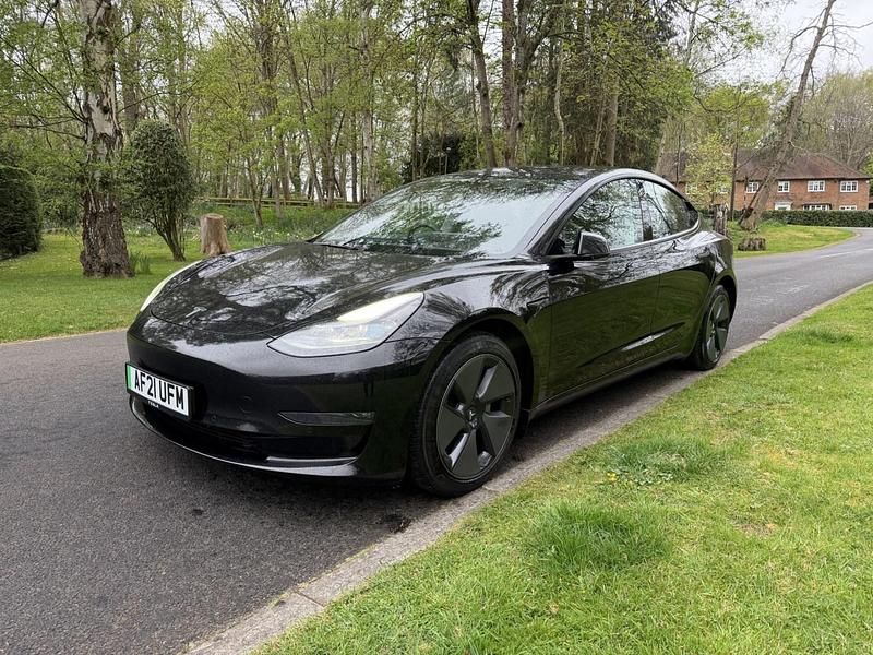 Używany Tesla Model 3 366 kW (498 KM) 2021 Czarny Sedan/Limuzyna