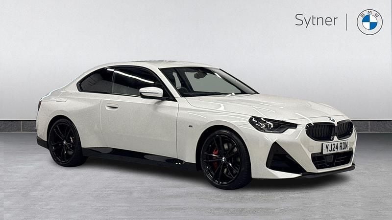 White Used 2024 BMW 220 M Sport Coupe | £32,000 (Good price) - Image 1/4