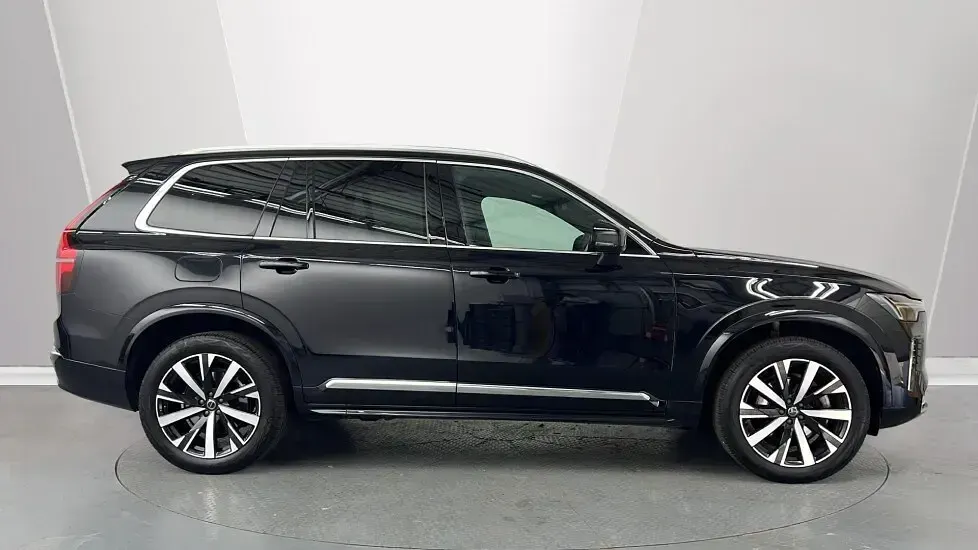 Used Volvo XC90 Core 455 HP (334 kW) 2025 Black SUV