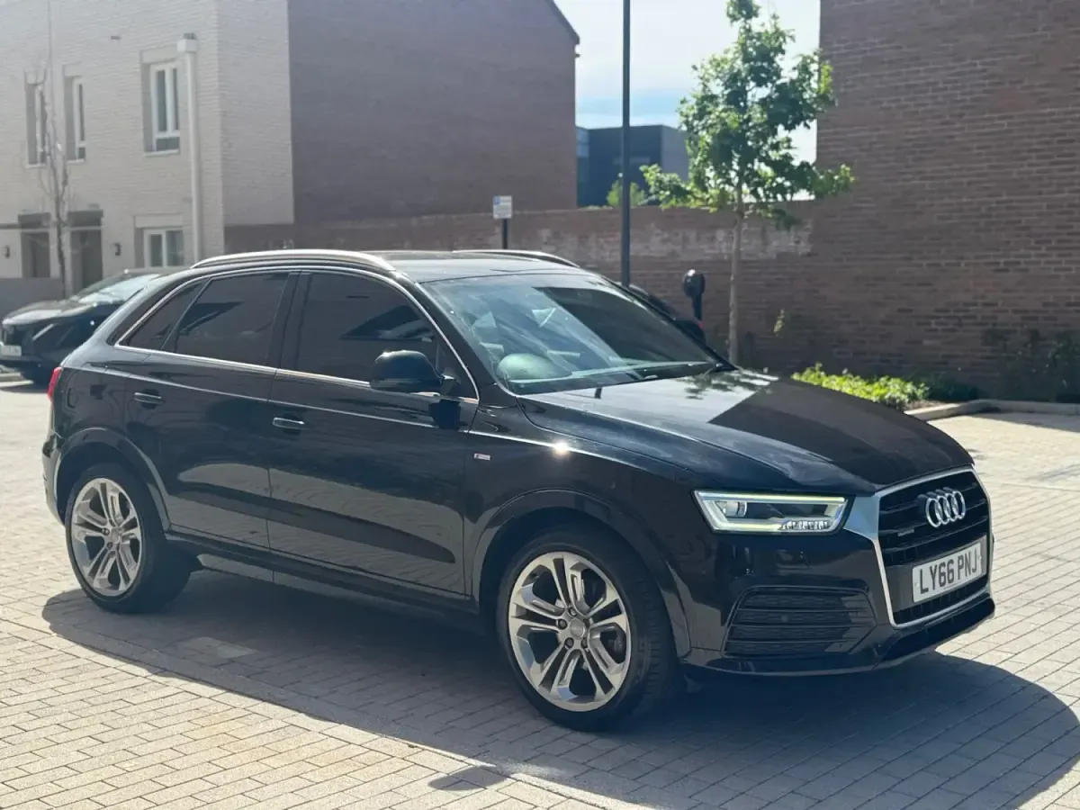 Używany Audi Q3 S-line plus 2017 Czarny SUV