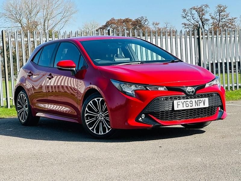 Used Toyota Corolla Design 2019 Red Hatchback