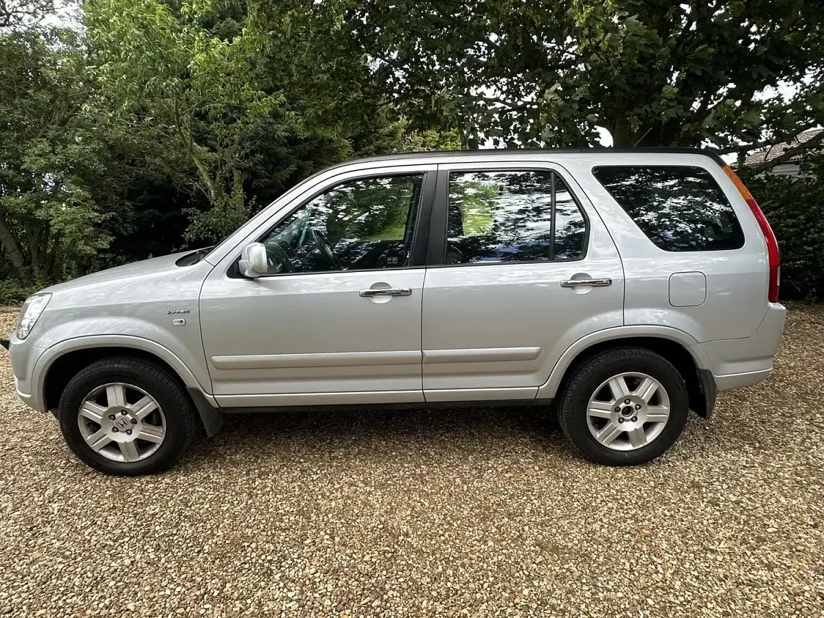 Used Honda CR-V Executive 2004 Silver SUV