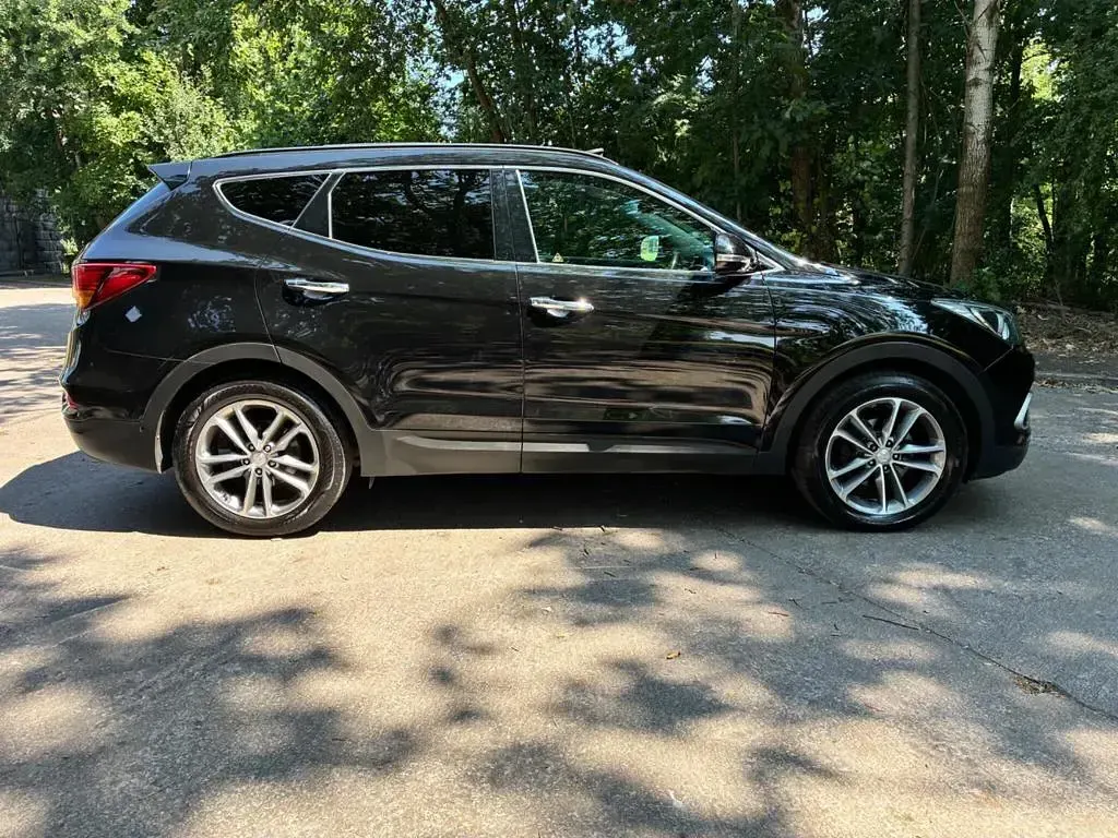 Used Hyundai Santa Fe Premium SE 2018 Black SUV