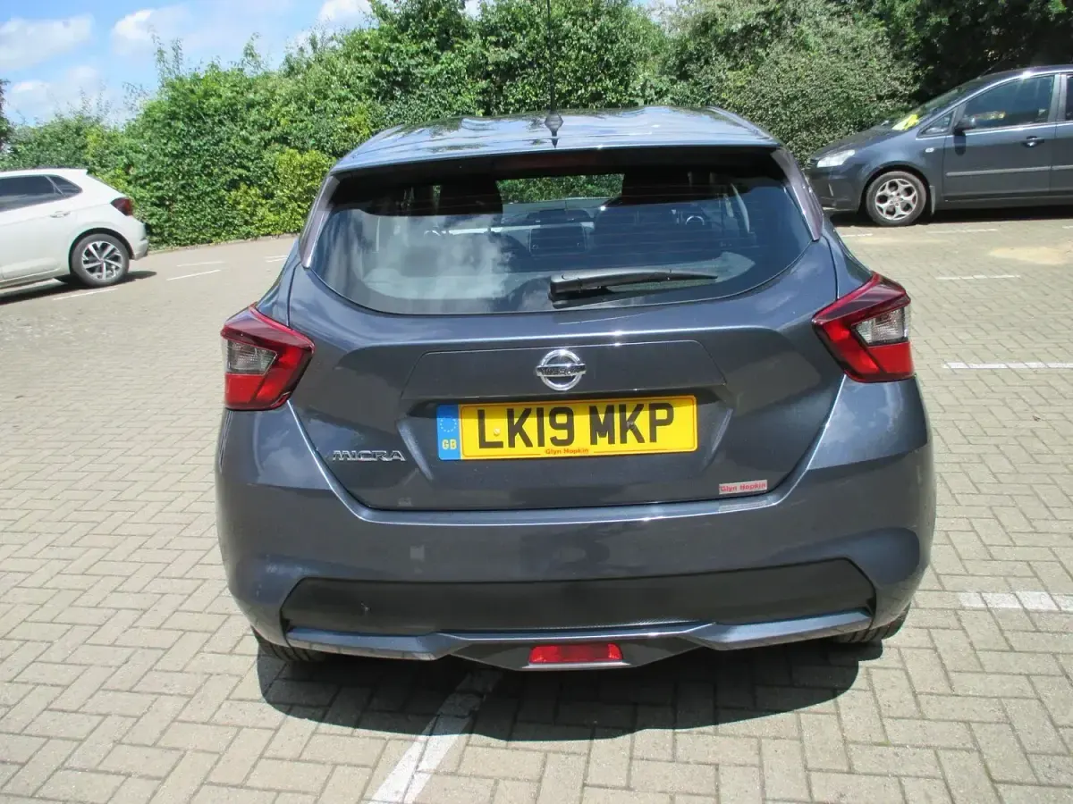 Used Nissan Micra Acenta Limited Edition 90 HP (66 kW) 2019 Grey Hatchback
