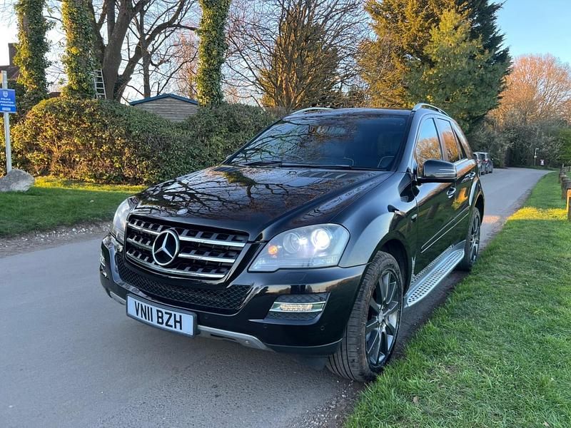 Used Mercedes ML300 Edition 2011 Black SUV