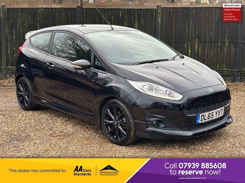 Used Ford Fiesta Zetec 140 HP (102 kW) 2015 Black Hatchback
