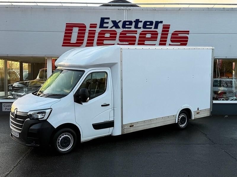 Used Renault Master Business 145 HP (106 kW) 2023 Mineral white MPV