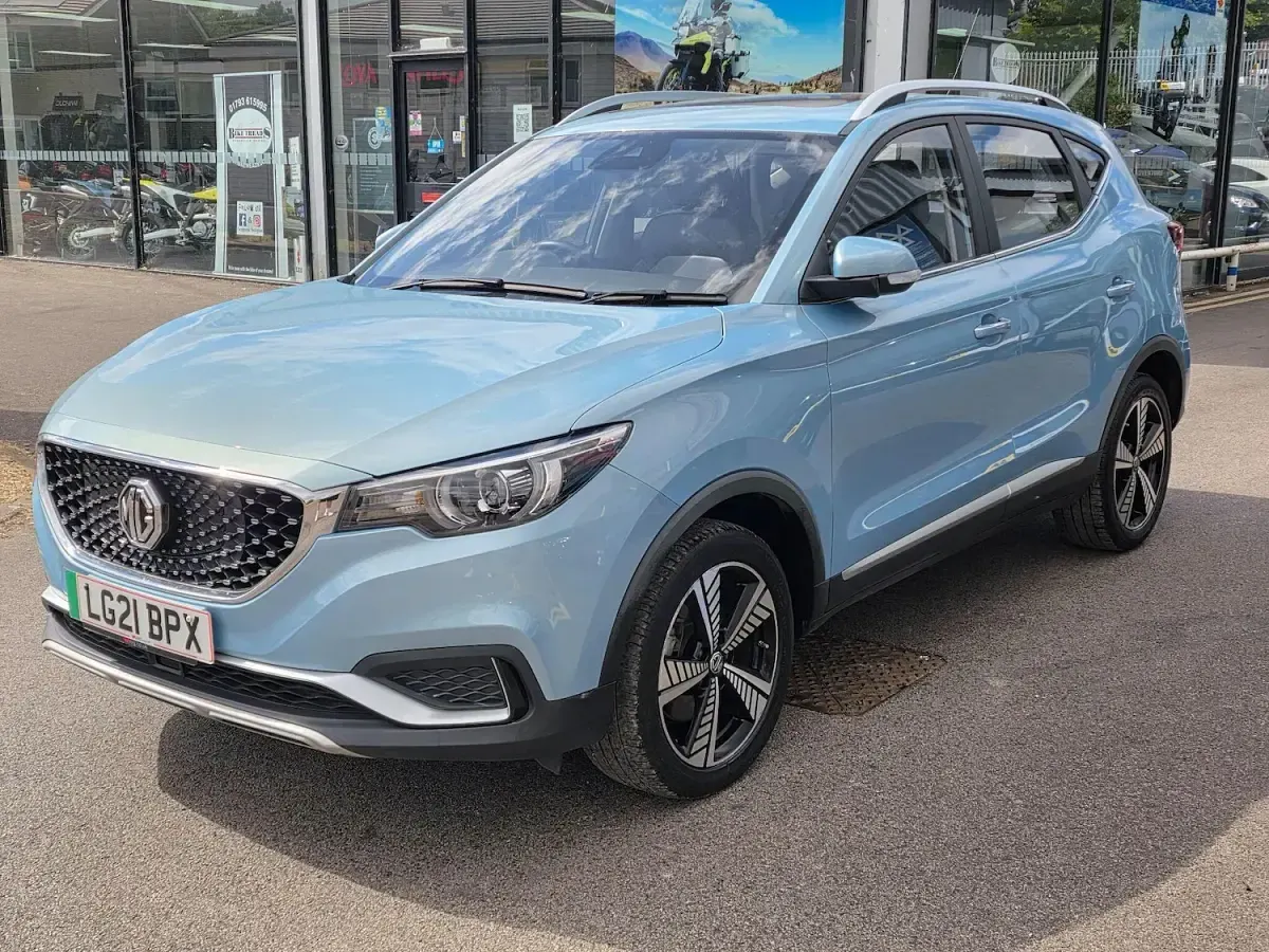 Used MG ZS Exclusive 105 kW (143 HP) 2021 Blue SUV