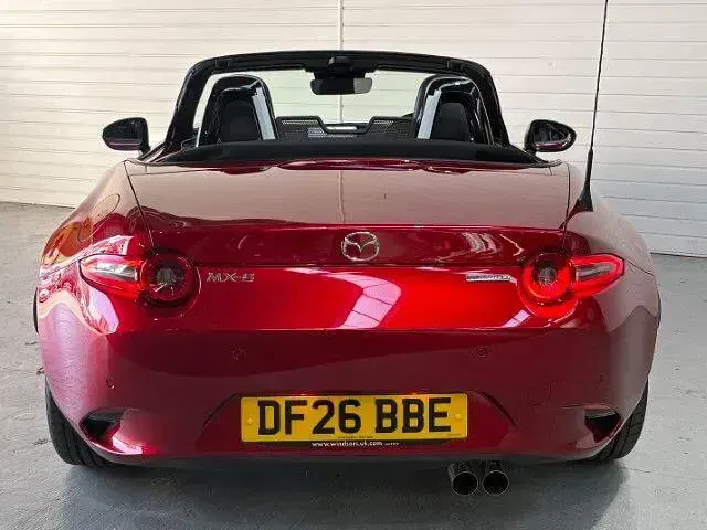 New Mazda MX5 Exclusive-Line 132 HP (97 kW) 2026 Red Cabriolet