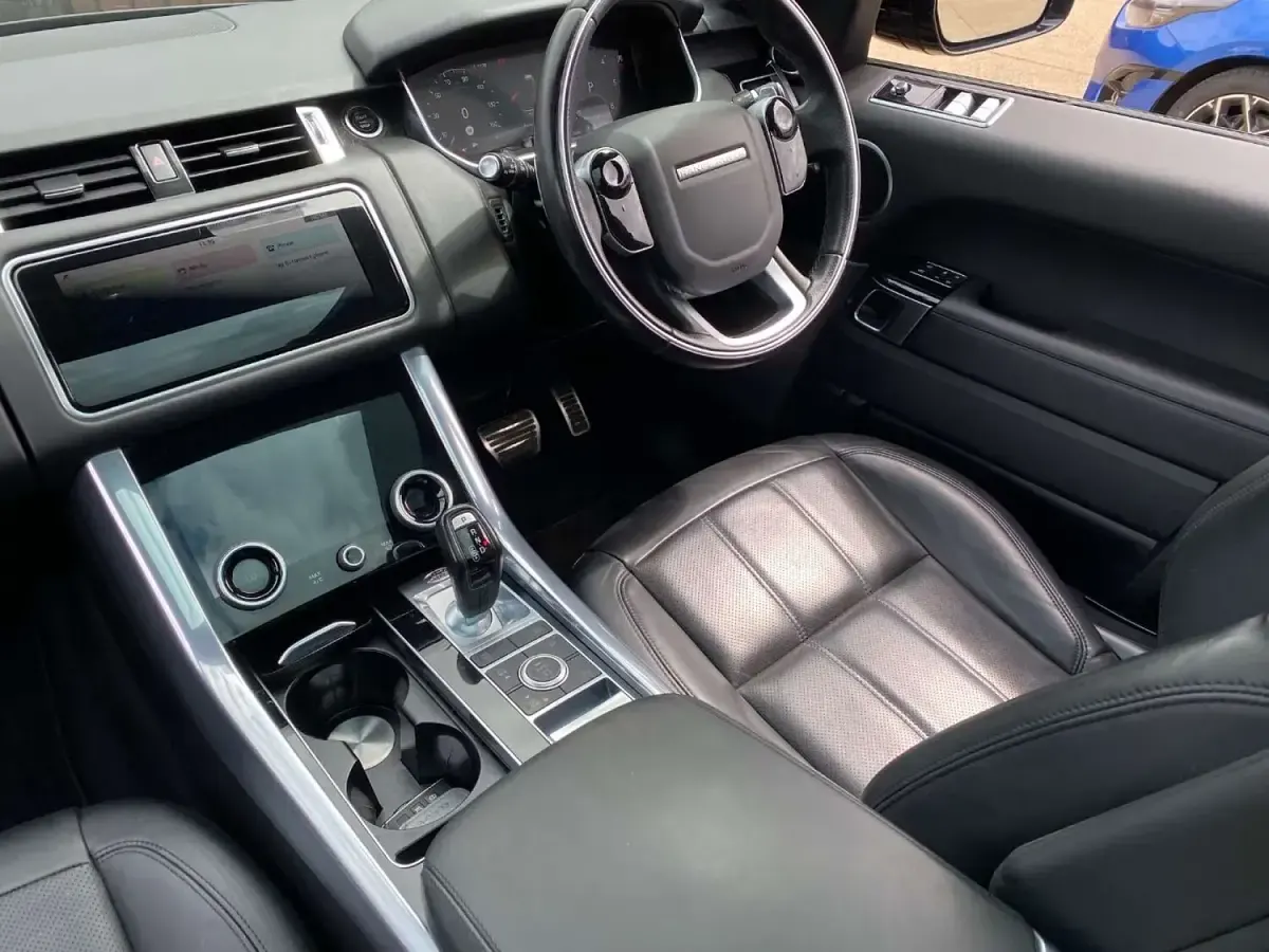 Used Land Rover Range Rover Sport HSE Dynamic 300 HP (220 kW) 2021 Black SUV