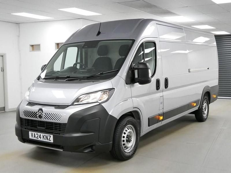 Grey Used 2024 Citroën Relay Van | £23,989 (Expensive) - Image 1/4