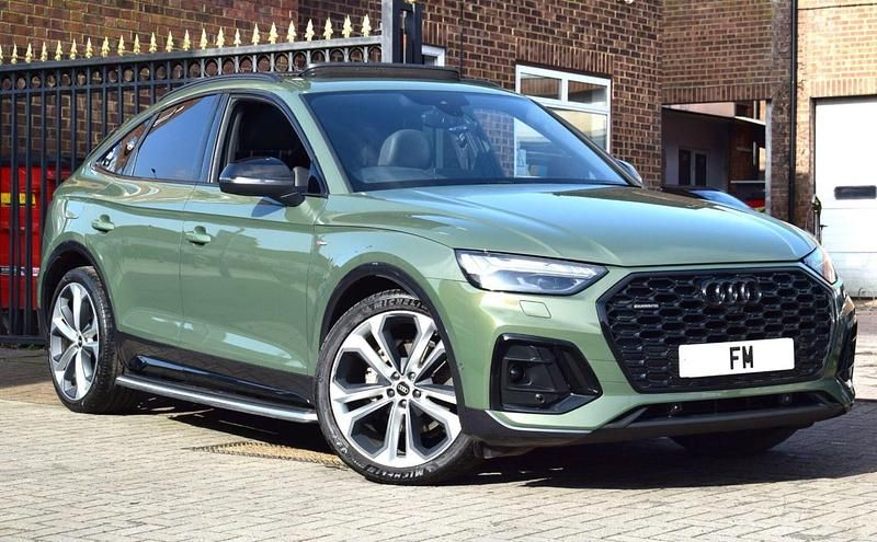 Used Audi Q5 Sportback Advanced 2023 Green SUV