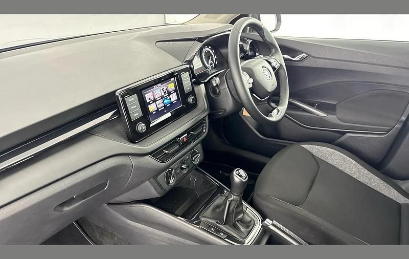 Used Skoda Fabia Comfort 79 HP (58 kW) 2023 Graphite grey metallic Hatchback