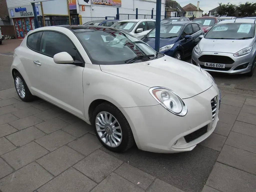 Used Alfa Romeo MiTo Sprint 2012 White Hatchback