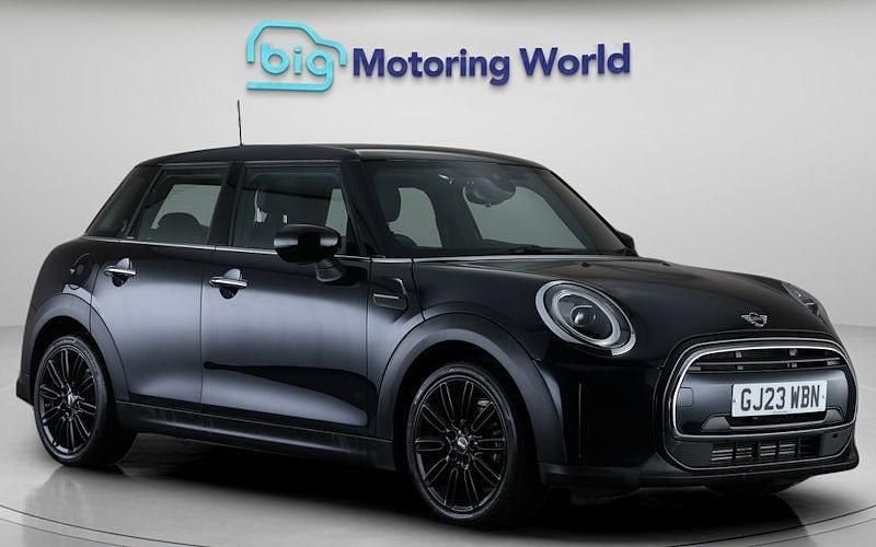 Used Mini Cooper Exclusive 136 HP (100 kW) 2022 Blue/black Hatchback
