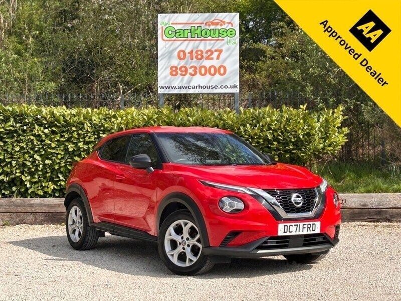 Red Used 2021 Nissan Juke N-Connecta SUV | £12,899 (Good price) - Image 1/4