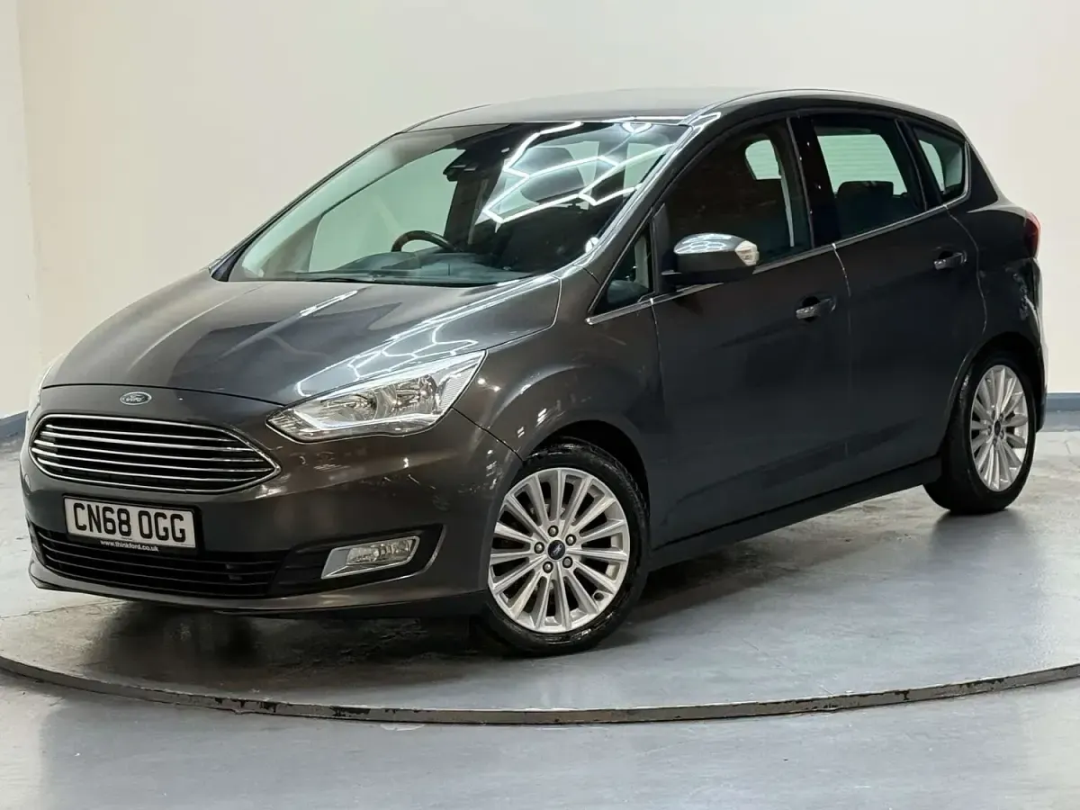 Käytetty Ford C-MAX Titanium 125 HP (91 kW) 2018 Harmaa Tila-auto