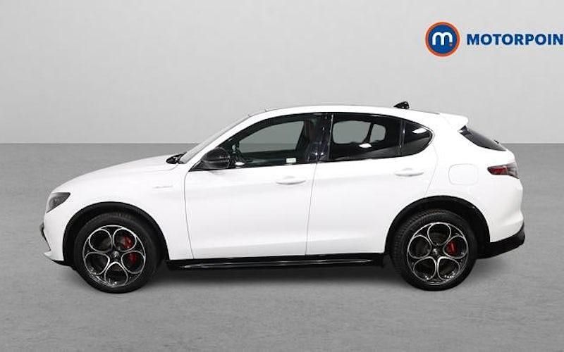 Used Alfa Romeo Stelvio Veloce 280 HP (205 kW) 2026 SUV
