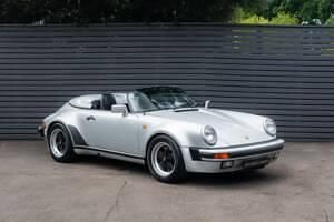 Begagnad Porsche 911 217 HK (159 kW) 1989 Silver Cab