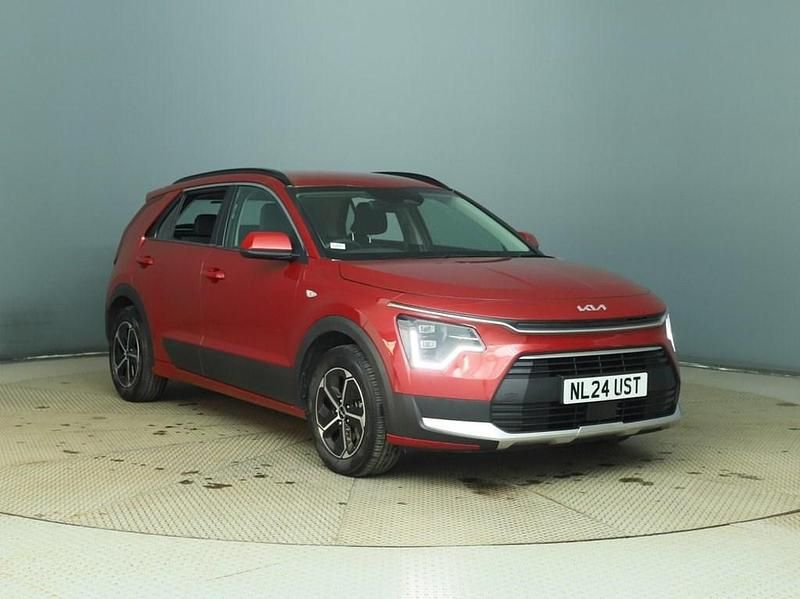 Used Kia Niro 139 HP (102 kW) 2024 Red SUV