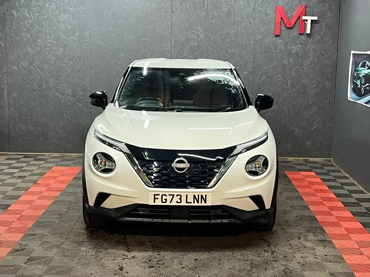 Used Nissan Juke N-Connecta 143 HP (105 kW) 2023 White SUV