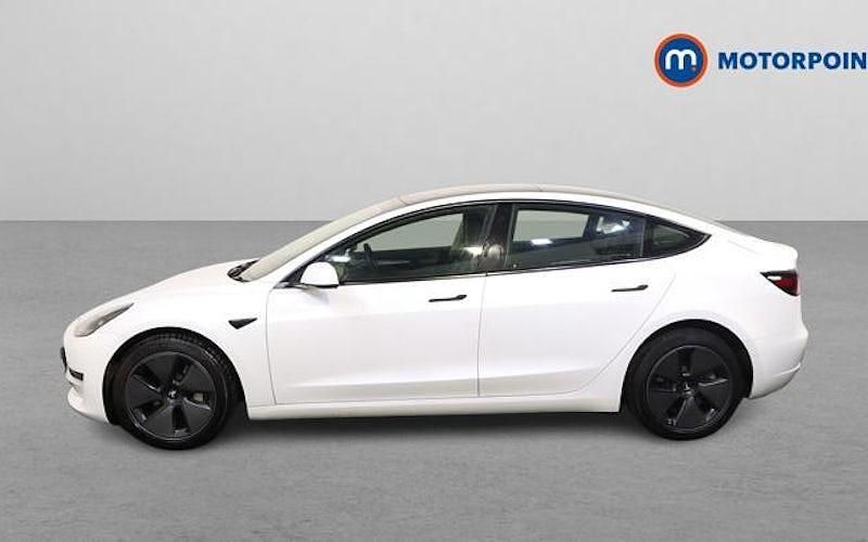 Used Tesla Model 3 Standard Range 208 kW (283 HP) 2021 White Sedan