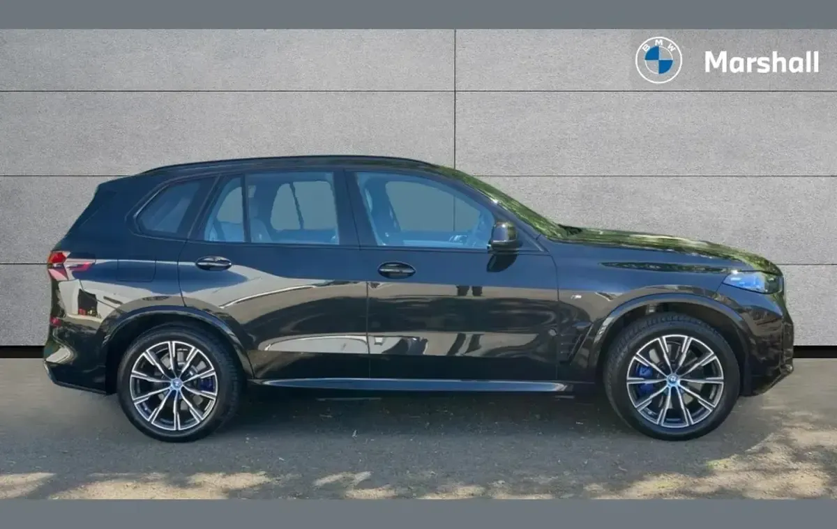 Used BMW X5 M Sport 490 HP (360 kW) 2025 Black sapphire SUV