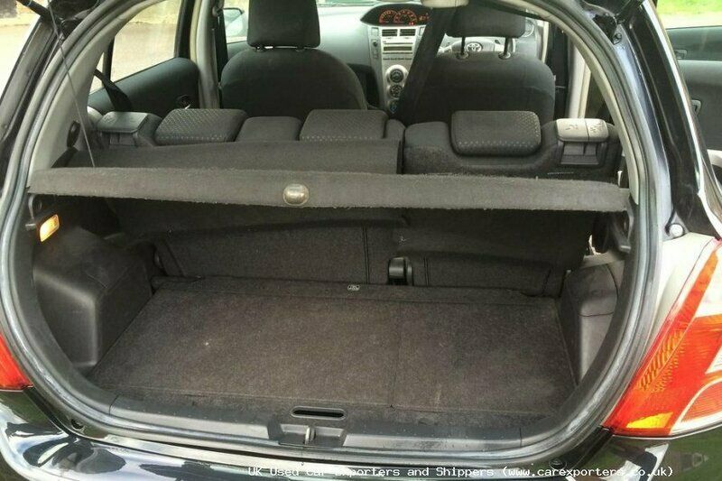 Begagnad Toyota Yaris 2010 Halvkombi