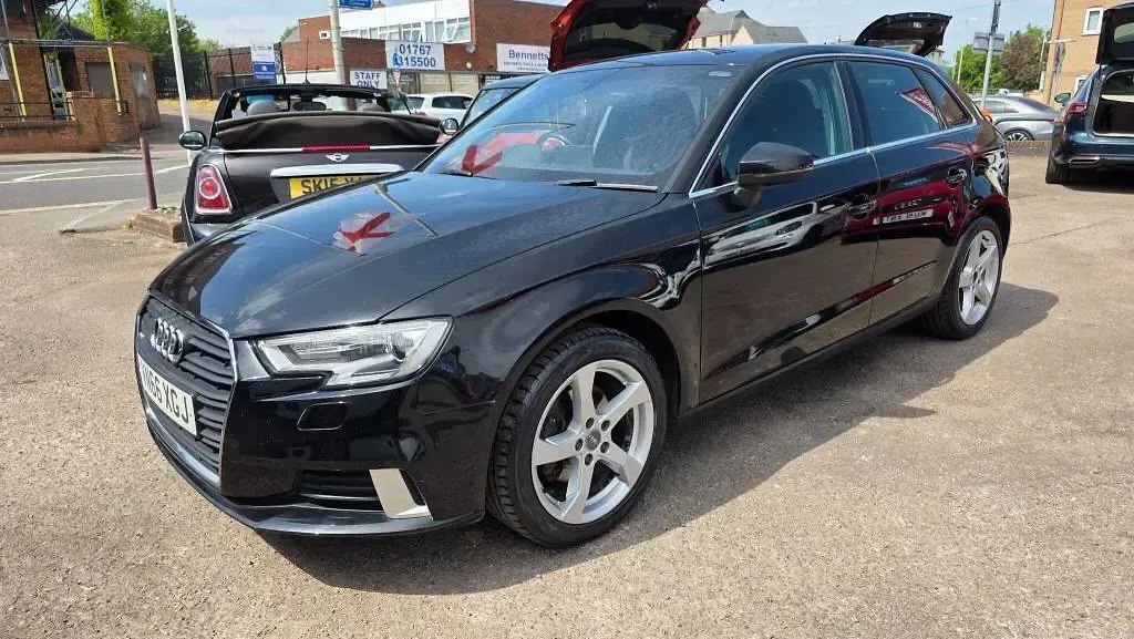 Used Audi A3 Sportback Sport 116 HP (85 kW) 2016 Black Hatchback