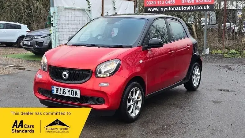 Used Smart ForFour Passion 71 HP (52 kW) 2016 Red Hatchback