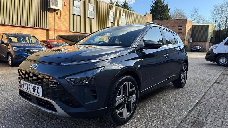 Used Hyundai Bayon Premium 100 HP (73 kW) 2023 Grey SUV