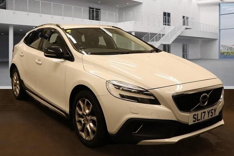 White Used 2017 Volvo V40 CC Pro Estate | £7,795 (Good price) - Image 1/1