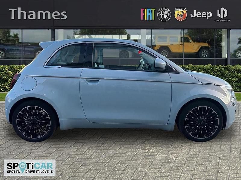 Used Fiat 500e La Prima 85 kW (116 HP) 2022 Blue Hatchback