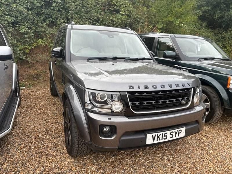 Grey Used 2015 Land Rover Discovery 4 SE SUV | £17,795 (Fair price) - Image 1/1