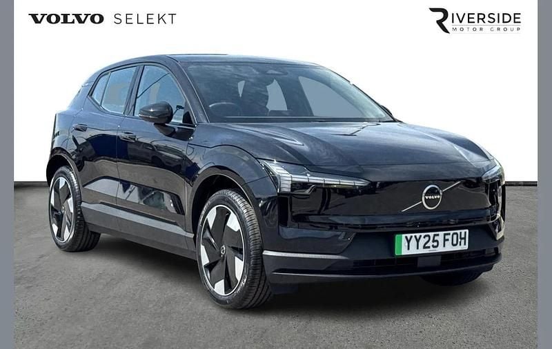 Onyx black New 2025 Volvo EX30 Plus SUV | £28,990 (Good price) - Image 1/4