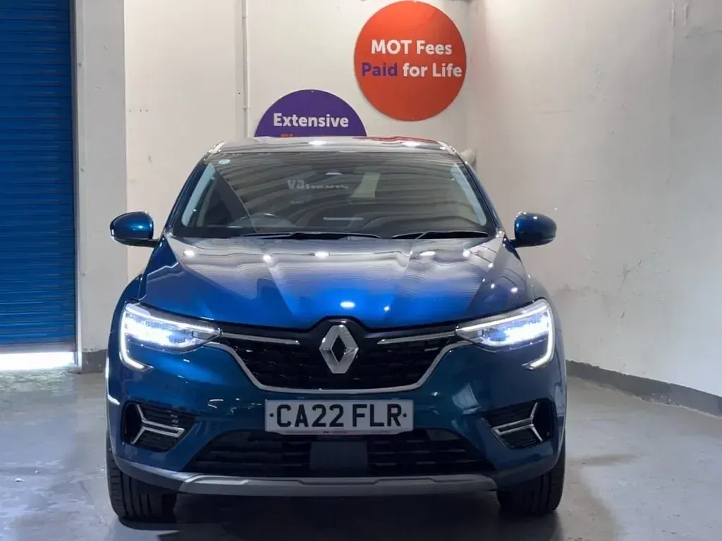 Begagnad Renault Arkana Version S 145 HK (106 kW) 2022 Blå SUV